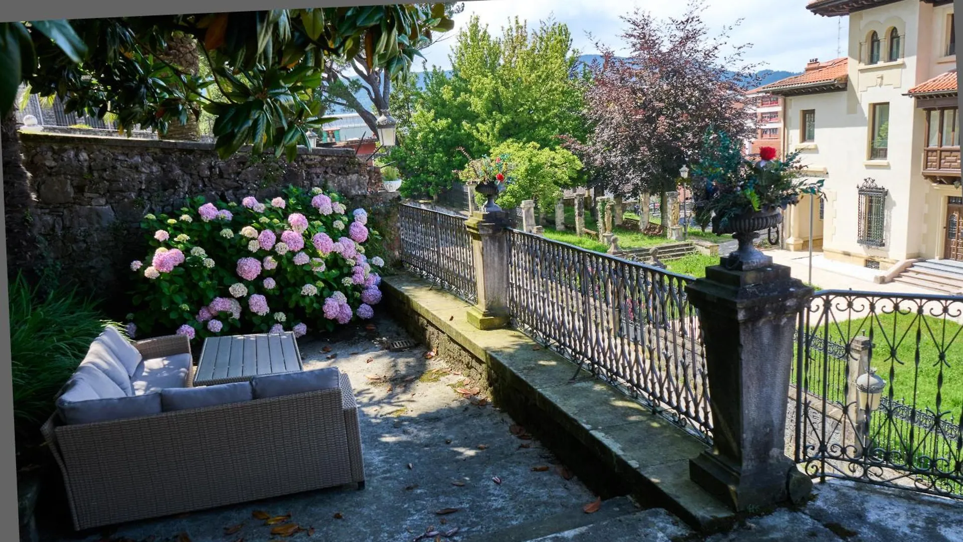 Bed & Breakfast Habitacion Oasis Irun